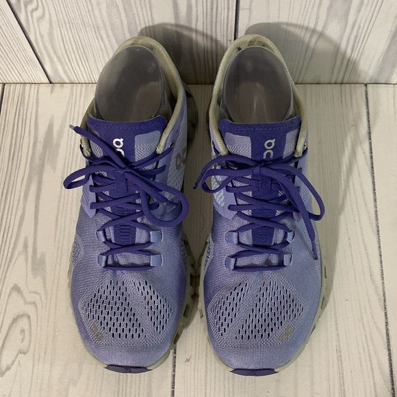 On Running Cloud X - Picture 4 of 6